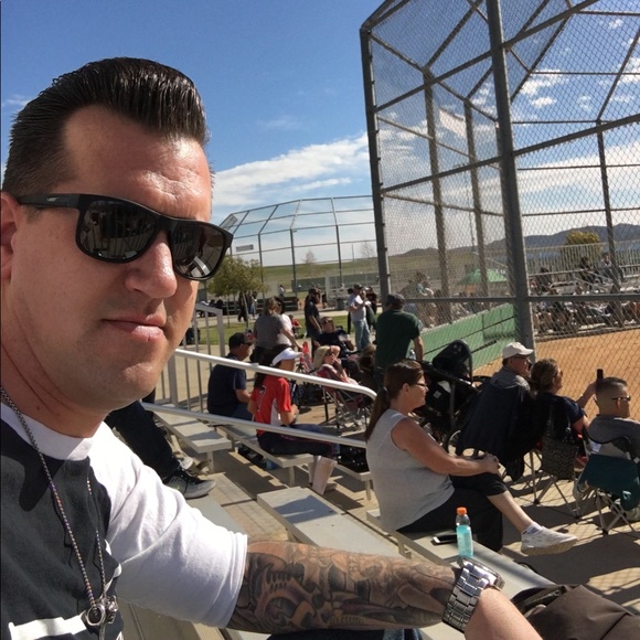 Meet your Posher, Alex - Picture 1 of 1